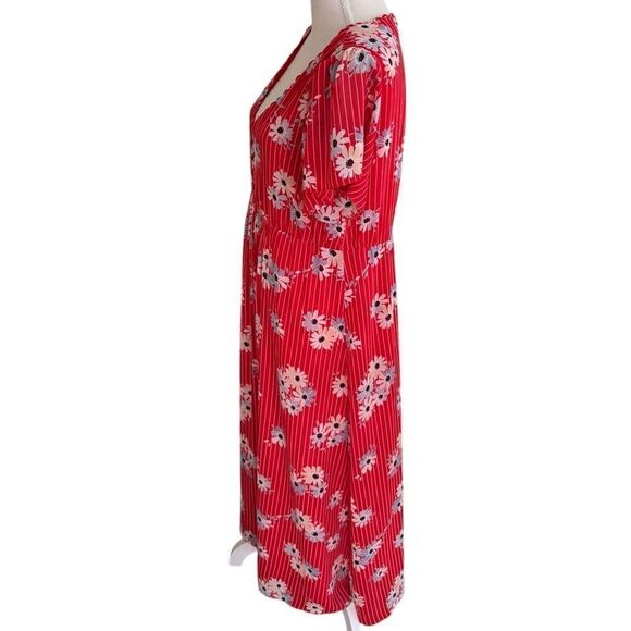 Madewell Scalloped Flutter-Sleeve Midi Dress in Daisy Society 12 red - Picture 4 of 8